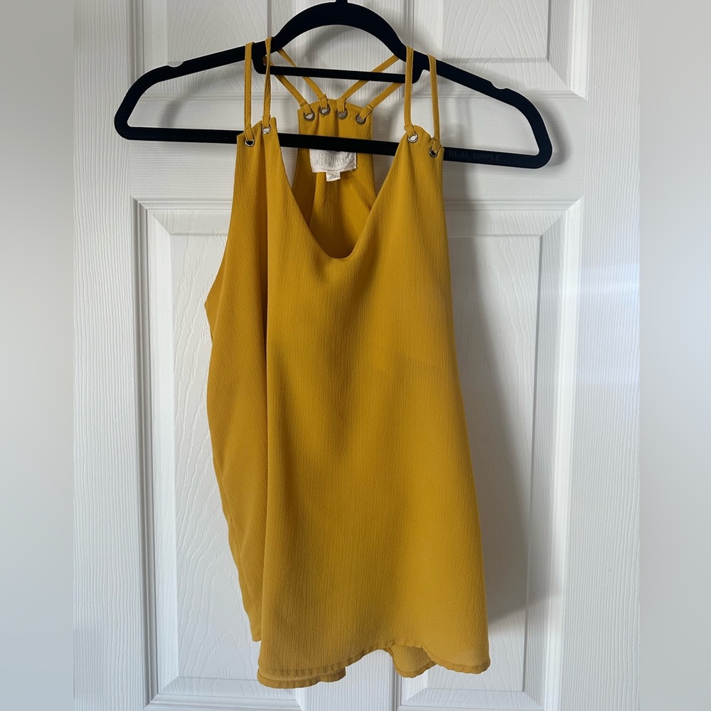 ❤️Sweet Wanderer Camisole Top w/ Grommets Size Small